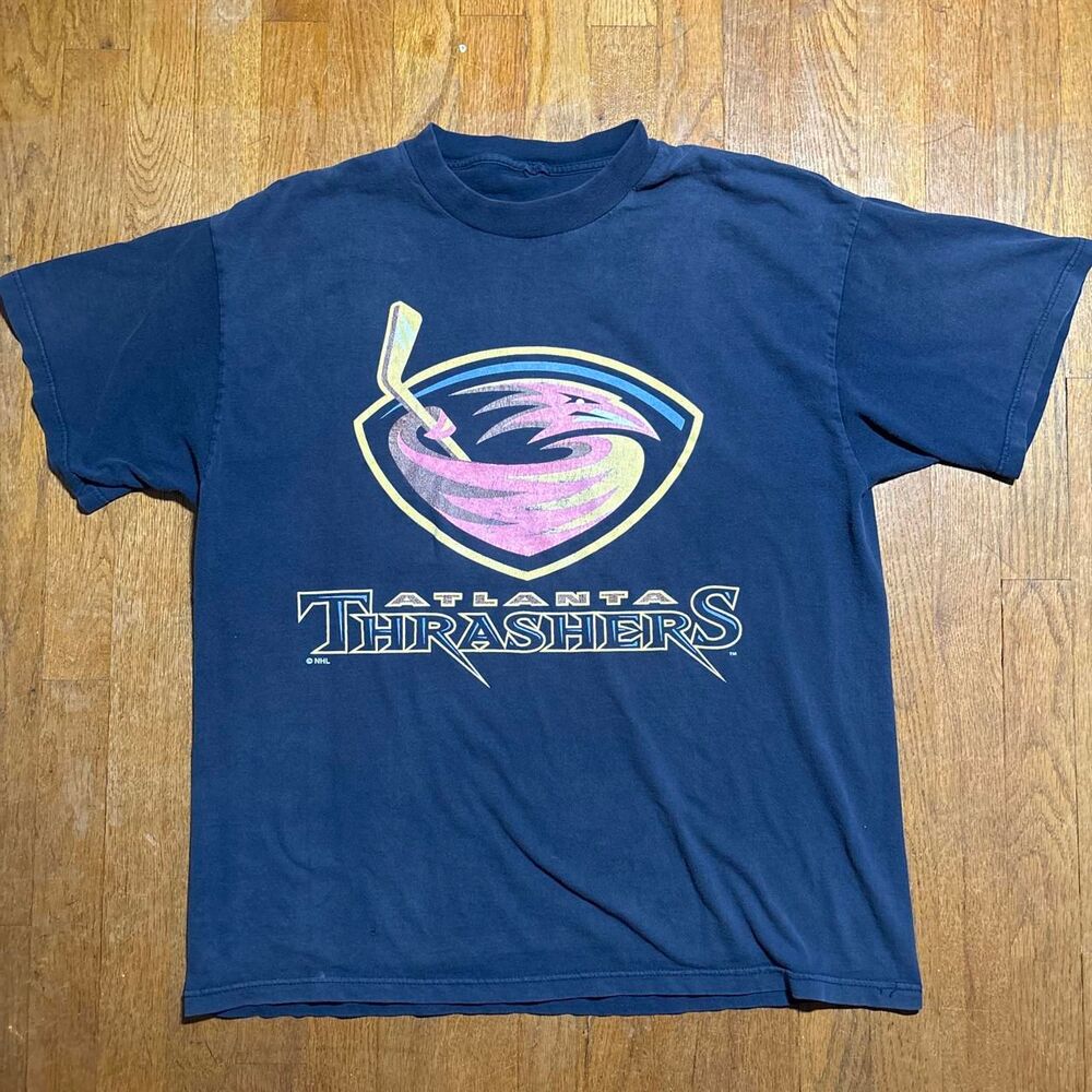 Nhl Men's Navy and Blue T-shirt